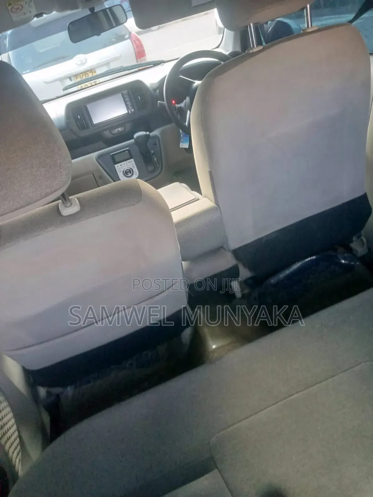 Toyota Passo 1.0 FWD 2017 Silver