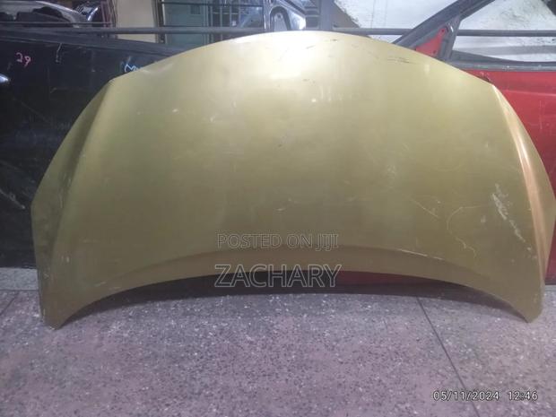 Note 2012/2015 Bonnet Ex Japan
