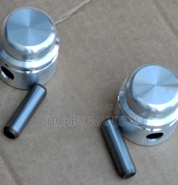 Original Piston and Pins