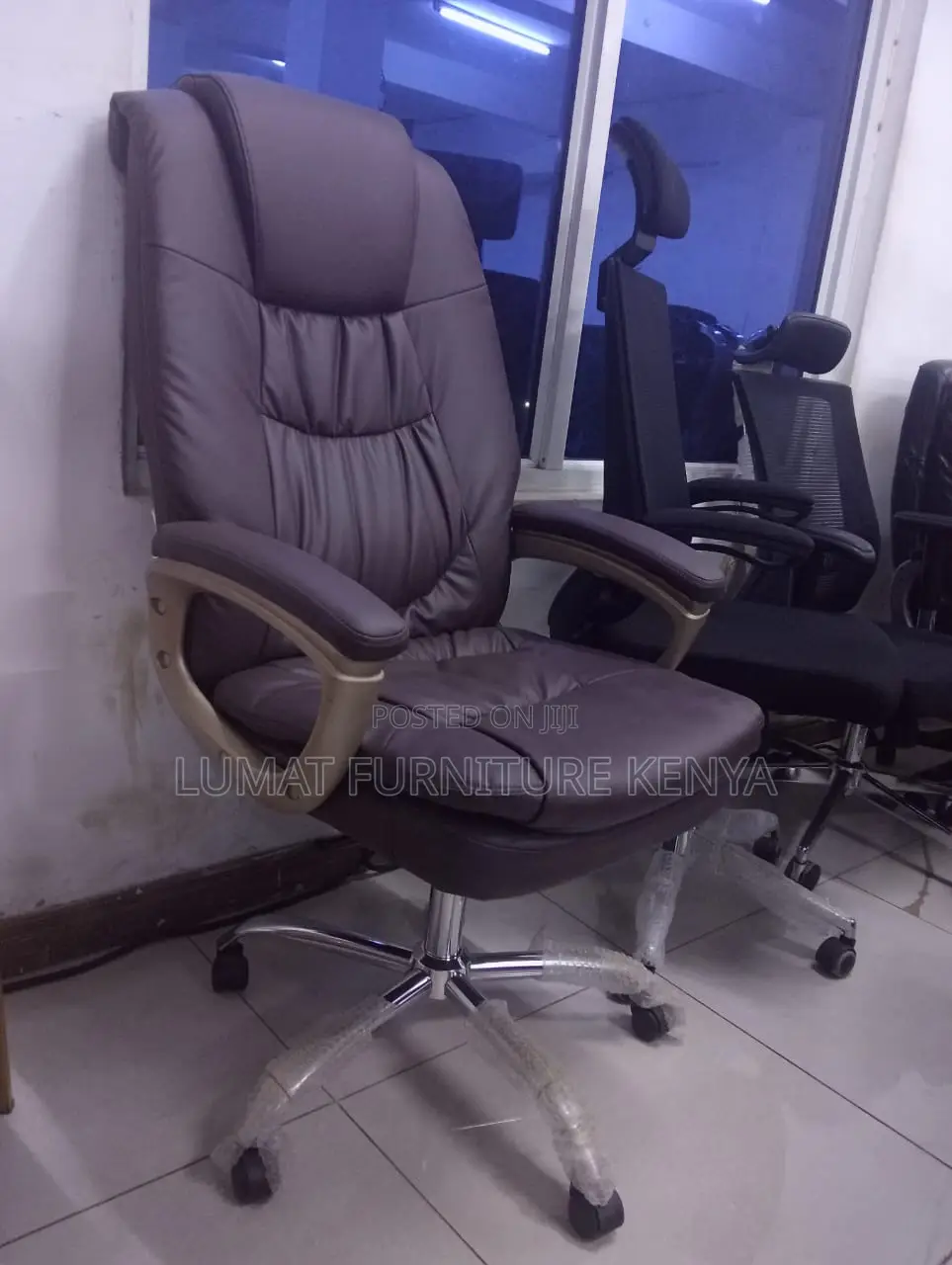 Director’S Leather Chair