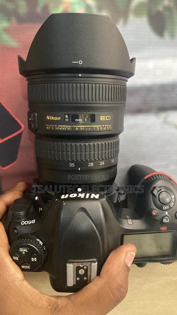 Nikon D500