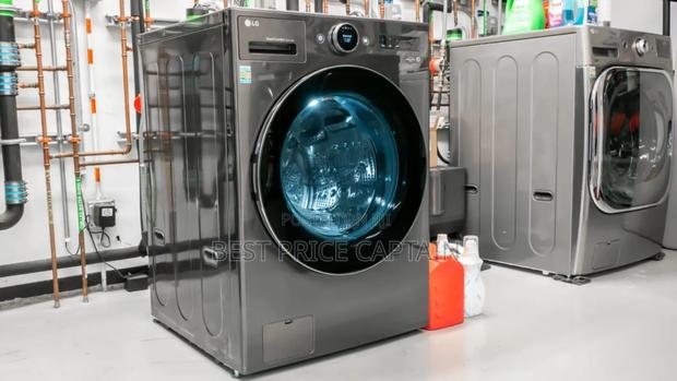 Lg 15/8kg Front Load Wash and Dry Washing Machine - main view