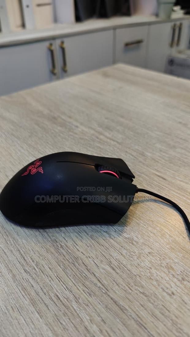 Razer Deathadder Chroma Wired RGB Gaming Mouse – 10,000 Dpi - main view