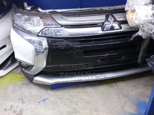 Mitsubishi Outlander 2017 Nosecut Ex Japan