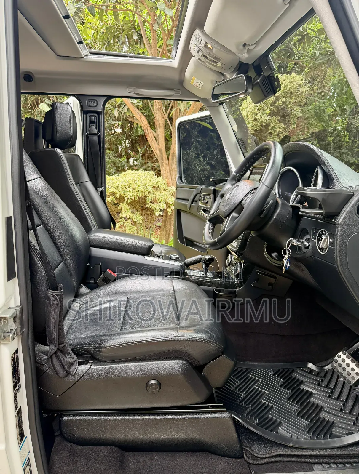 Mercedes-Benz G-Class 2015 Off white