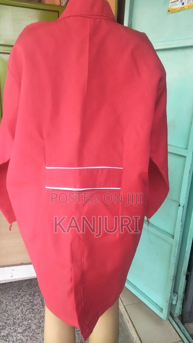 Red Dustcoat for Sales Staff - thumbnail 4