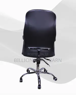 Ergonomic Executive Leather Office Chair — Great for Study or Work