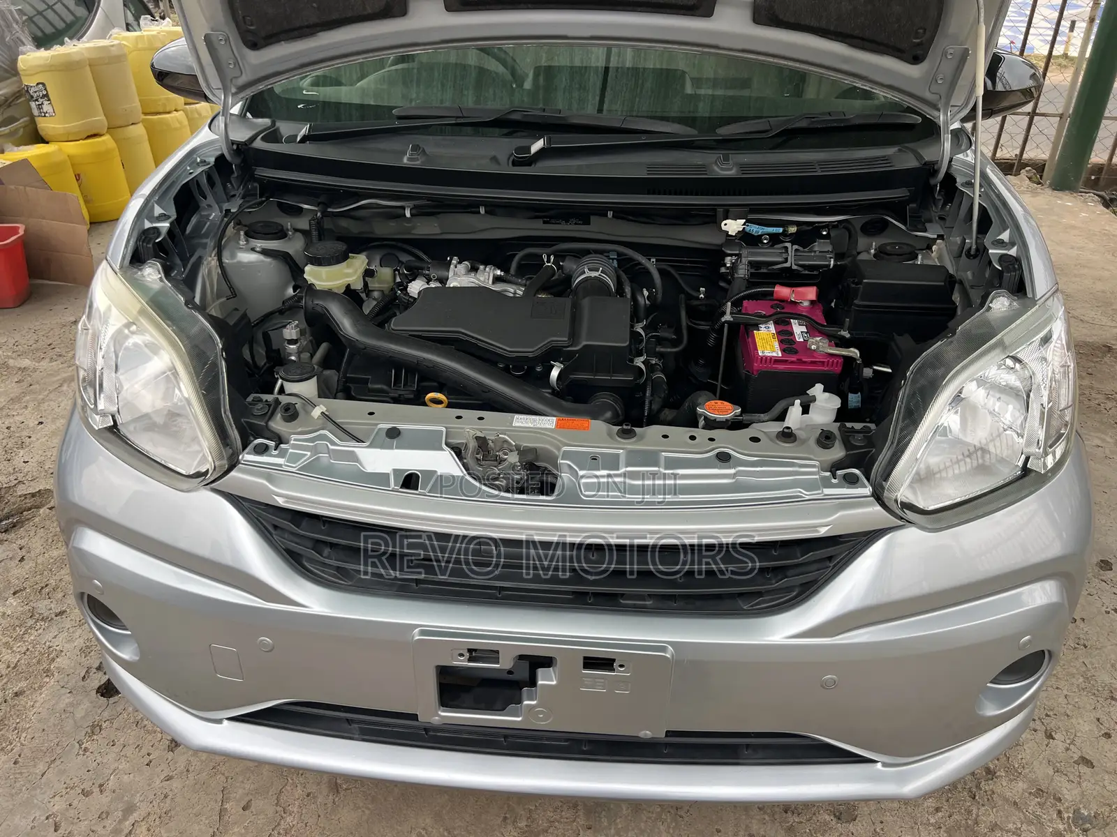 Toyota Passo 2019 Silver