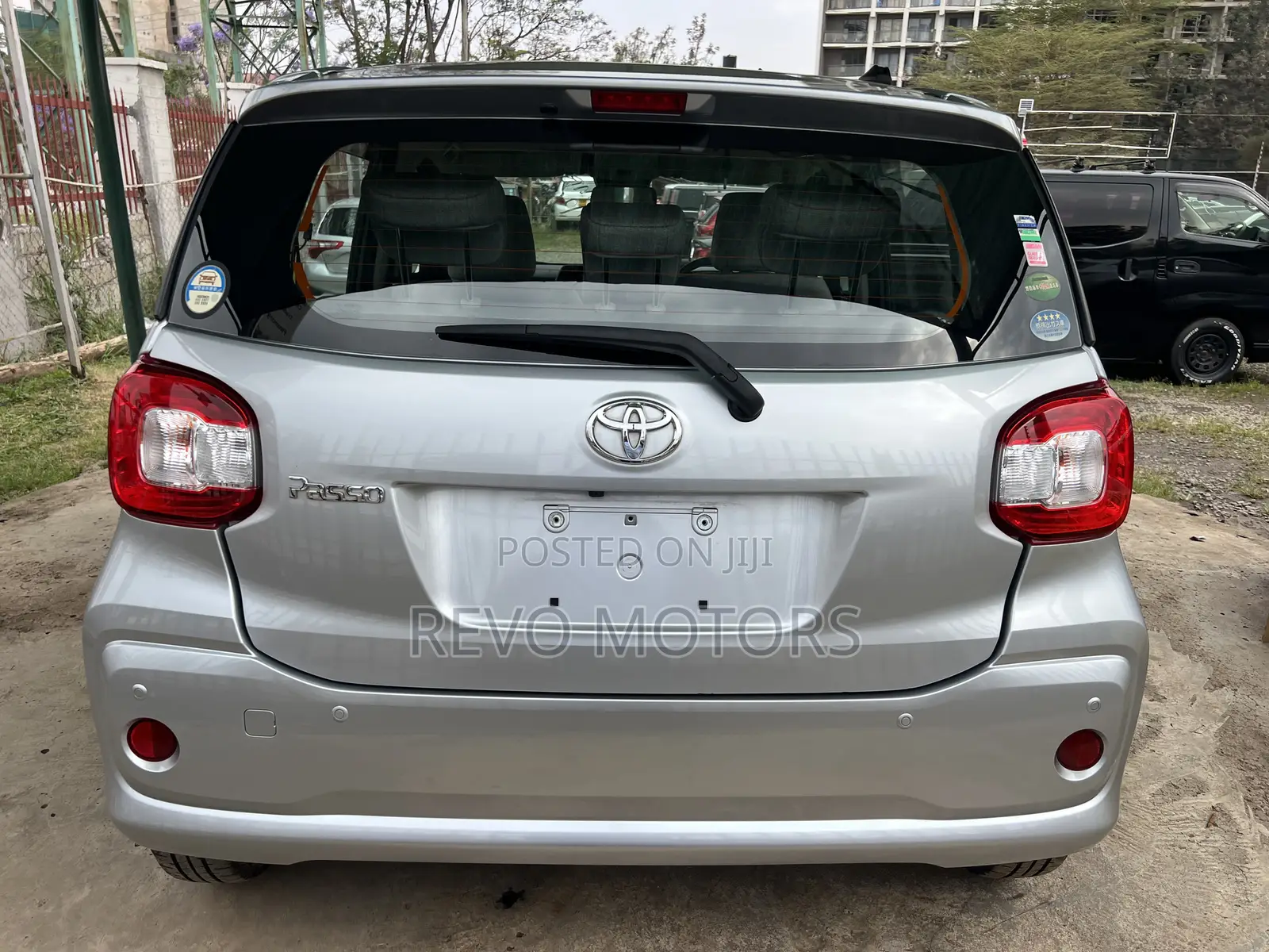 Toyota Passo 2019 Silver