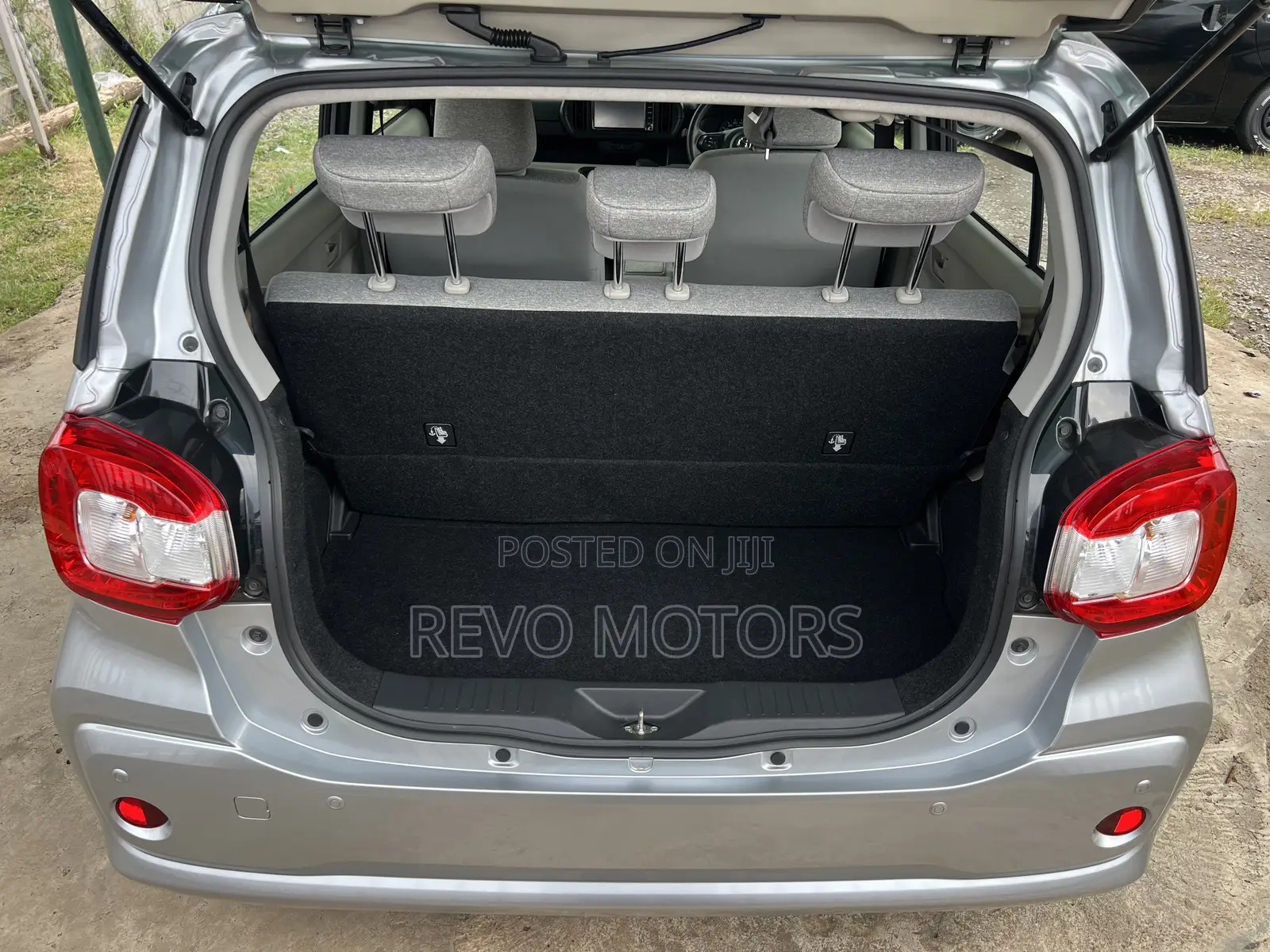 Toyota Passo 2019 Silver