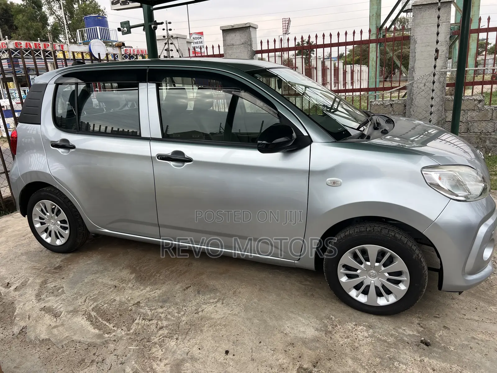 Toyota Passo 2019 Silver