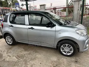 Toyota Passo 2019 Silver