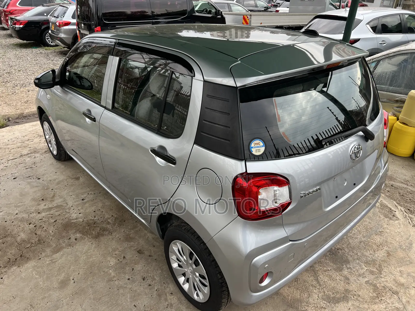 Toyota Passo 2019 Silver