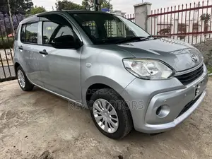 Toyota Passo 2019 Silver