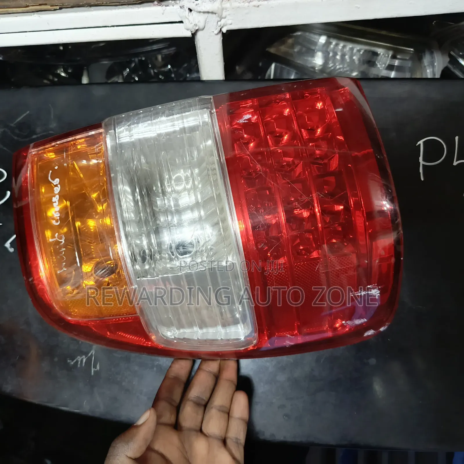 Land Cruiser Old Taillight