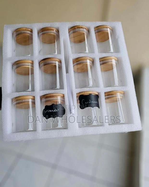 12pcs Round Glass Spice Jar Set 200ml Capacity - main view