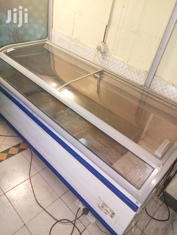 Display Freezer - thumbnail 2