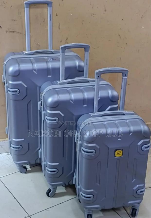 Multi Compartment Travel Bag - thumbnail 3