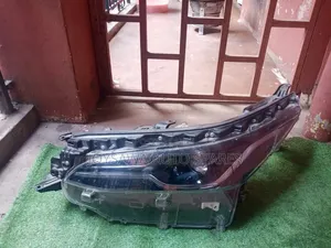 Toyota Fortuner 2018 Headlight