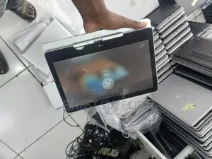 Laptop HP 14-Dq2031tg 4GB Intel Celeron HDD 128GB