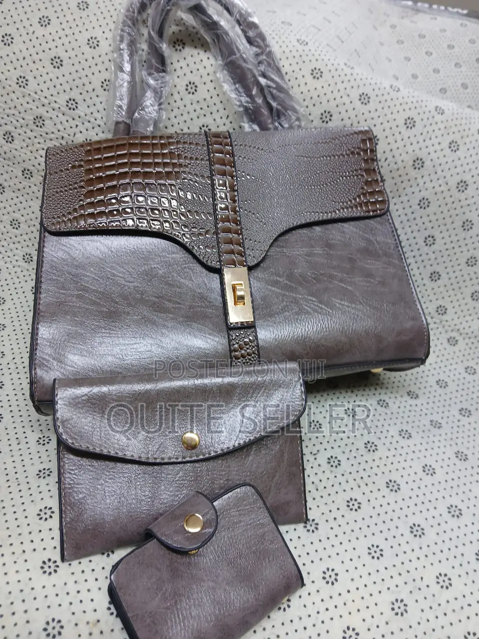 Ladies Strong Leather 3in1 Handbag