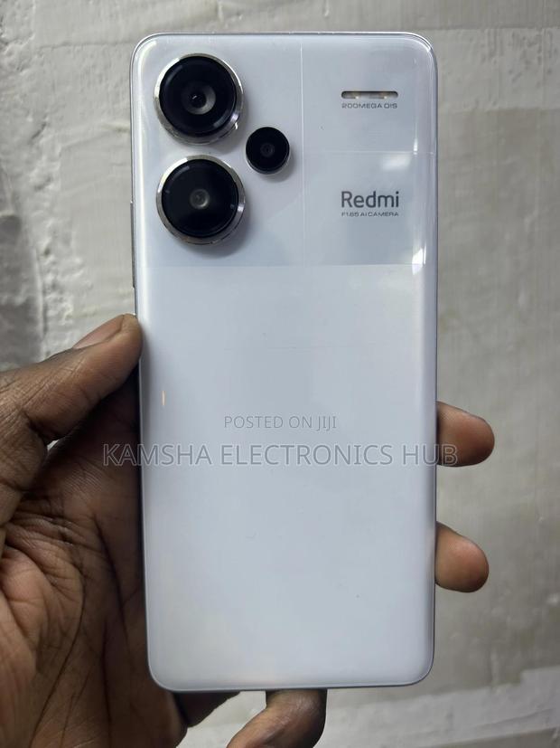 Xiaomi Redmi Note 13 Pro+ 256 GB White - main view