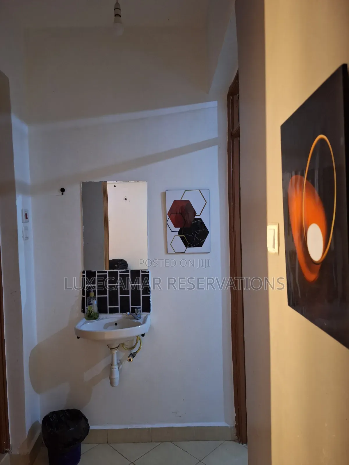 Airbnb 1bedroom Apartment, Kitisuru NRB