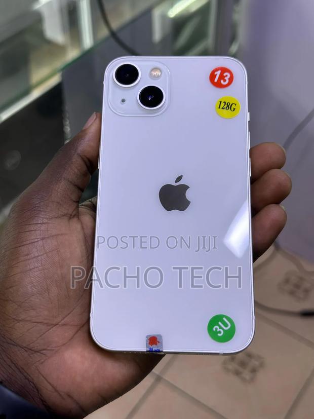 Apple iPhone 13 128 GB White - main view