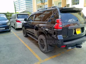 Land Cruiser Prado for Hire