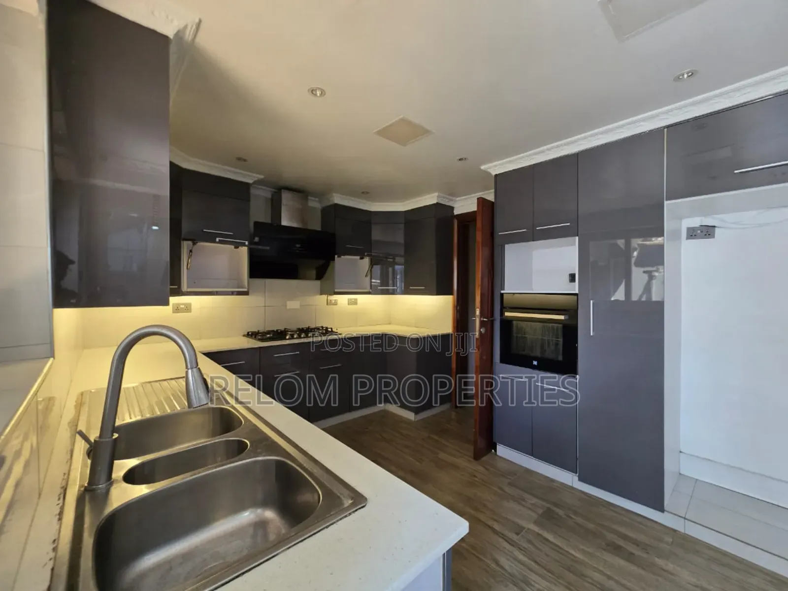 4bdrm Maisonette in Karen for rent