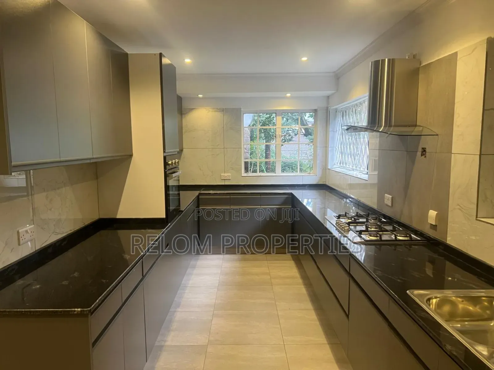 4bdrm Maisonette in Karen for rent