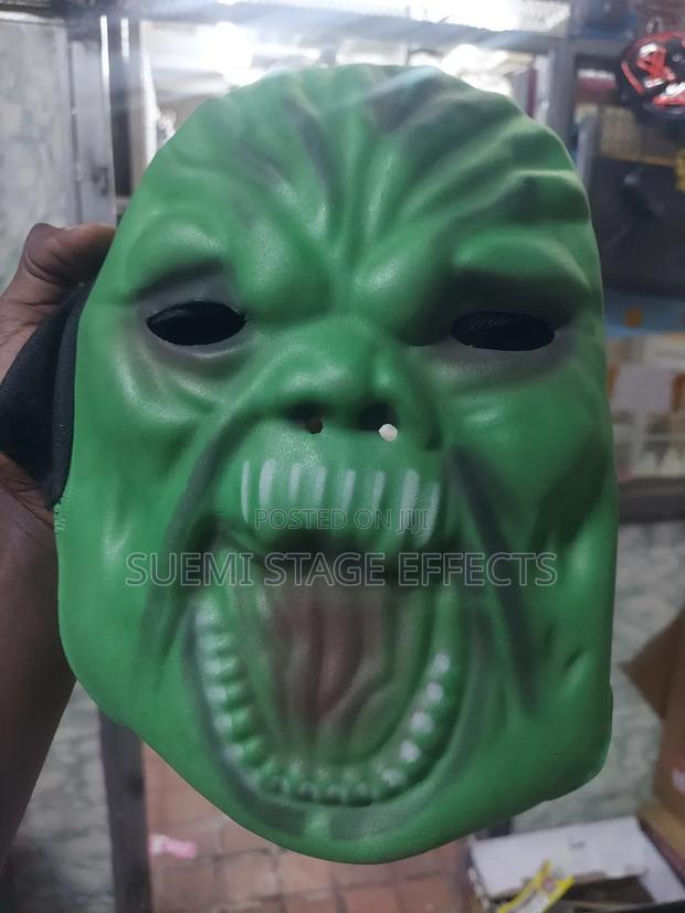 Hulk Themed Halloween Face Mask – Smash the Party Look! - main view