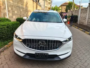 Mazda Cx 8 for Hire
