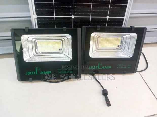 Jsotlamp Solar Kit: 25w Panel 2x 100w Led Floods