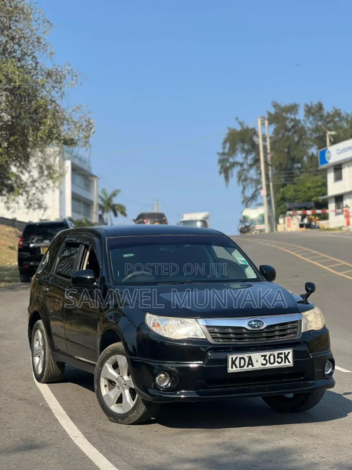 Subaru Forester 2.0XT Premium 4dr SUV AWD (2.0L 4cyl Turbo CVT) 2014