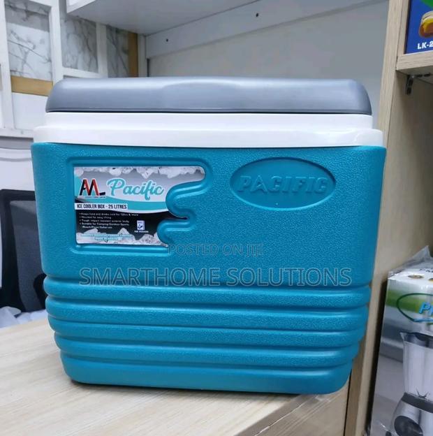 Pacific 25litres Ice Cooler Box New
