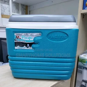 25 Litres Pacific Cooler Box