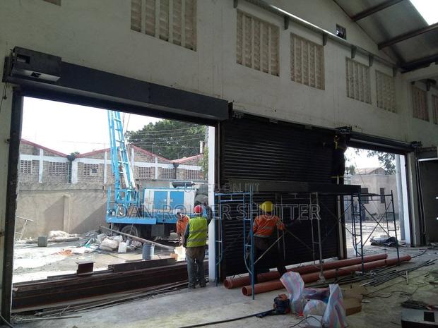 Automatic Roller Shutter Doors – Easy Remote Control - thumbnail 2