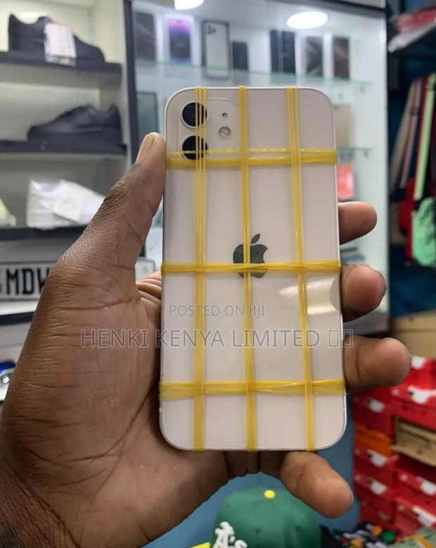 iPhone 12 Backglass - thumbnail 2