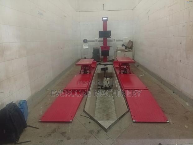 Fourpost Lift With Vehicle Wheel Alignment Machine 4tonne. - thumbnail 2