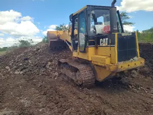 Track Shovel for Hire