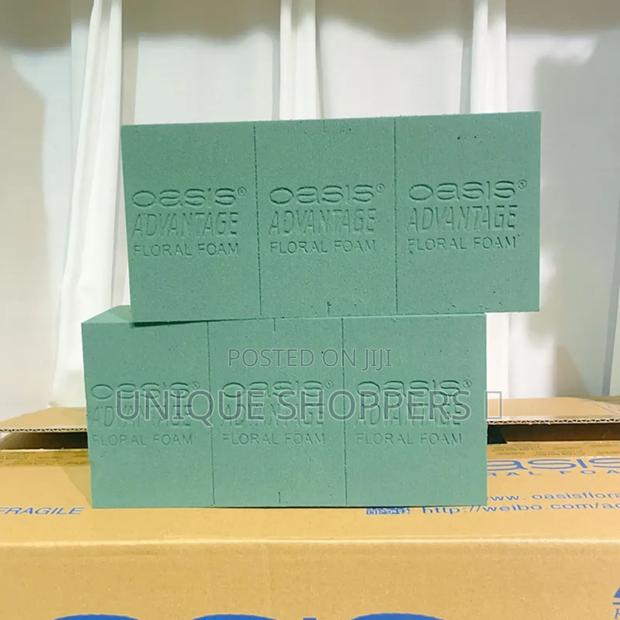 20 PSC Oasis Floral Foam - main view