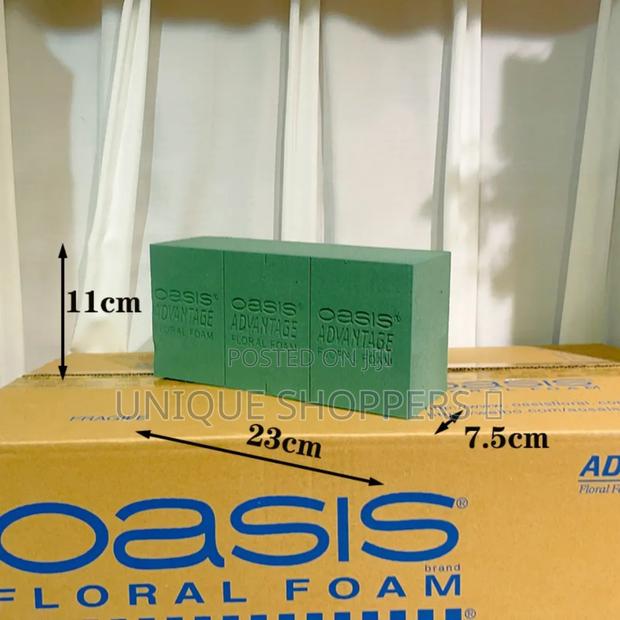 20 PSC Oasis Floral Foam - thumbnail 3