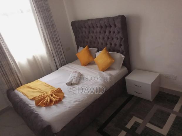 Air BNB Furnished Apartments - thumbnail 8
