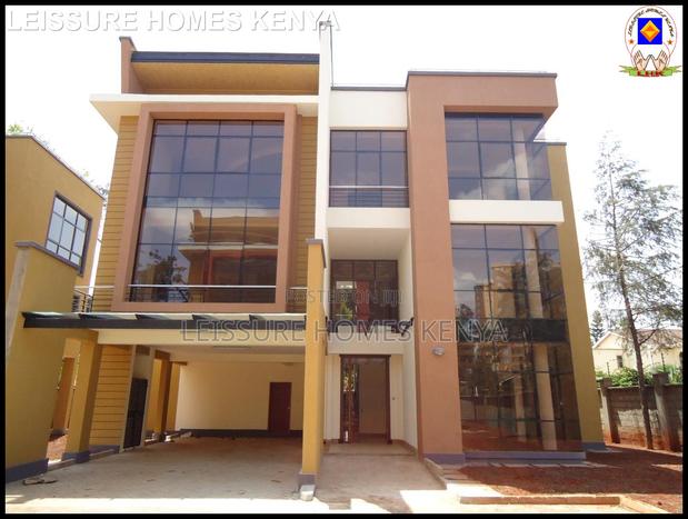 5bdrm Villa in Lavington for sale - thumbnail 3