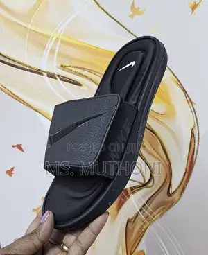 100 % Premium Nike Air Slip on Sandals Size 40-45