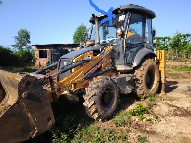 Excavator, Shovel and Backhoe Lease - thumbnail 5
