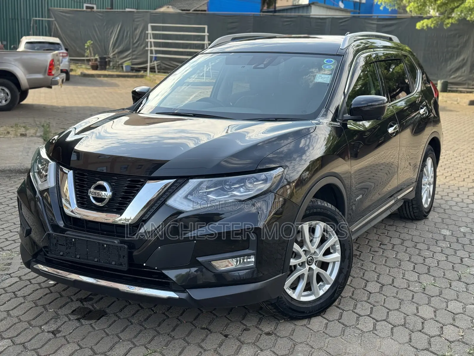 Nissan X-Trail 2.0 Hybrid FWD 2018 Black