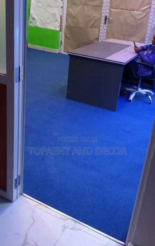 Soft Texture Wall to Wall Carpet Ideal for Offices