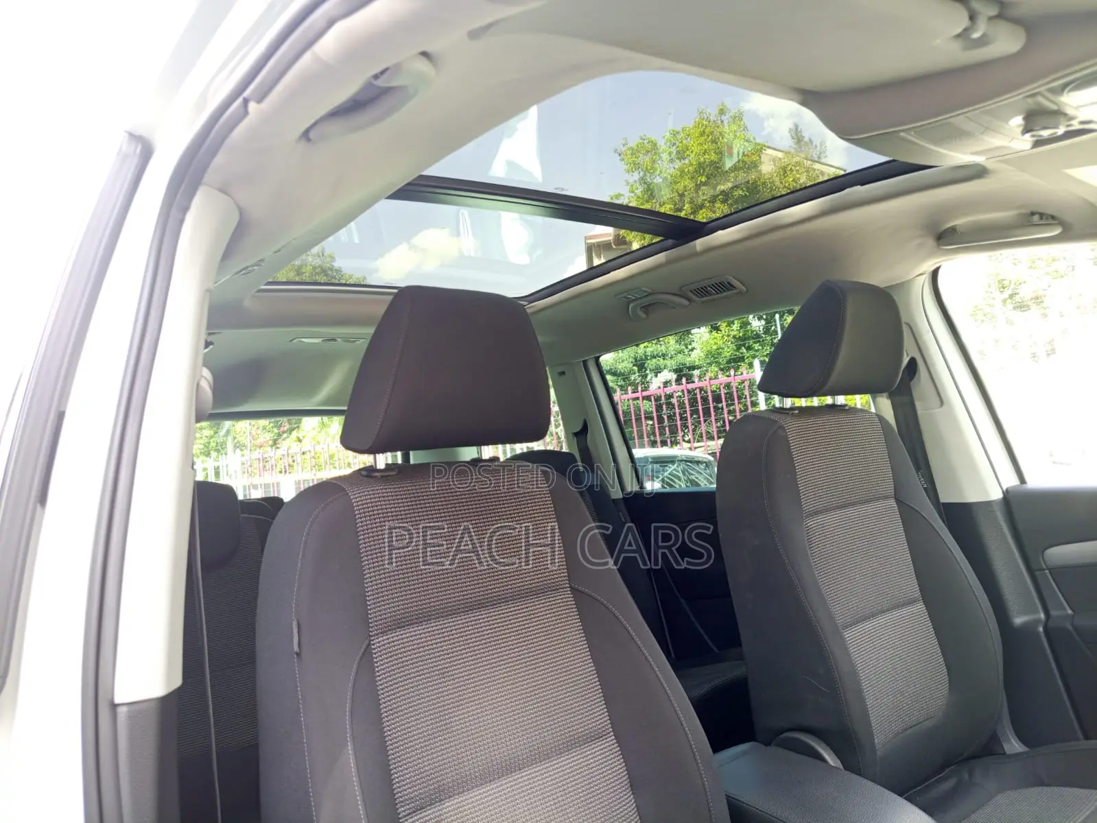 Volkswagen Sharan 2016 White